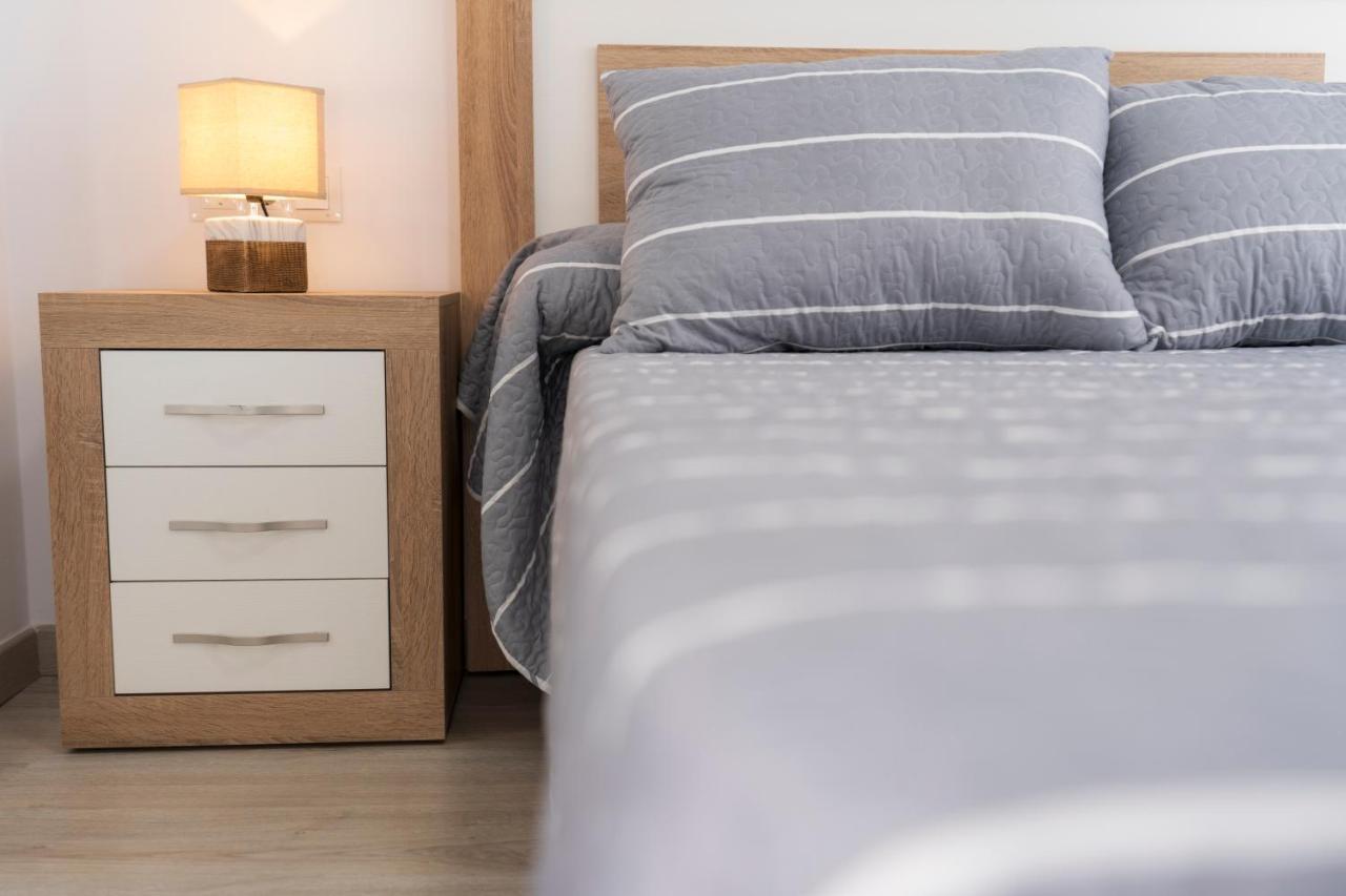 Apartamento Benalmadena Puerto Marina Apartman Kültér fotó