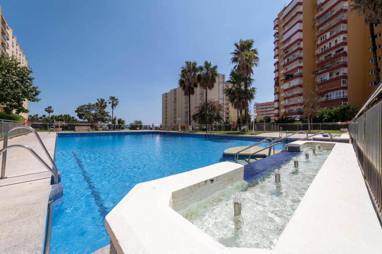 Apartamento Benalmadena Puerto Marina Apartman Kültér fotó