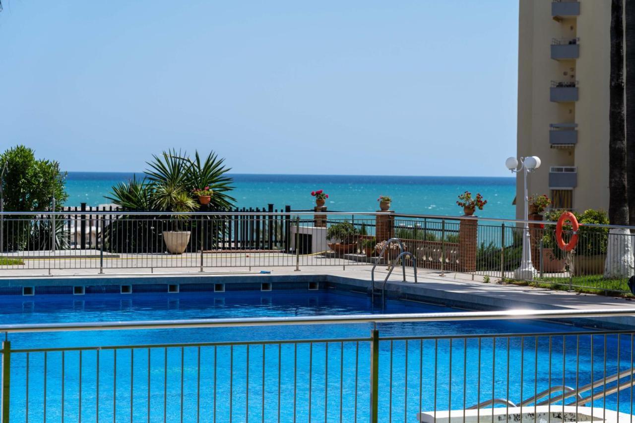 Apartamento Benalmadena Puerto Marina Apartman Kültér fotó