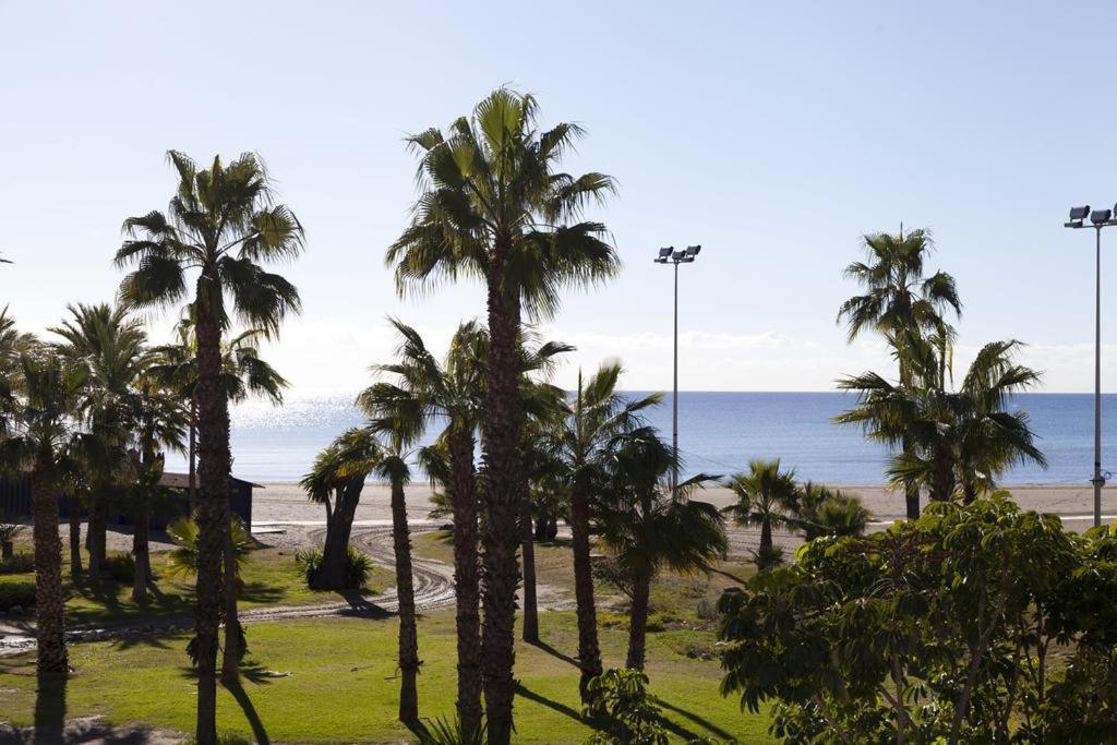 Apartamento Benalmadena Puerto Marina Apartman Kültér fotó